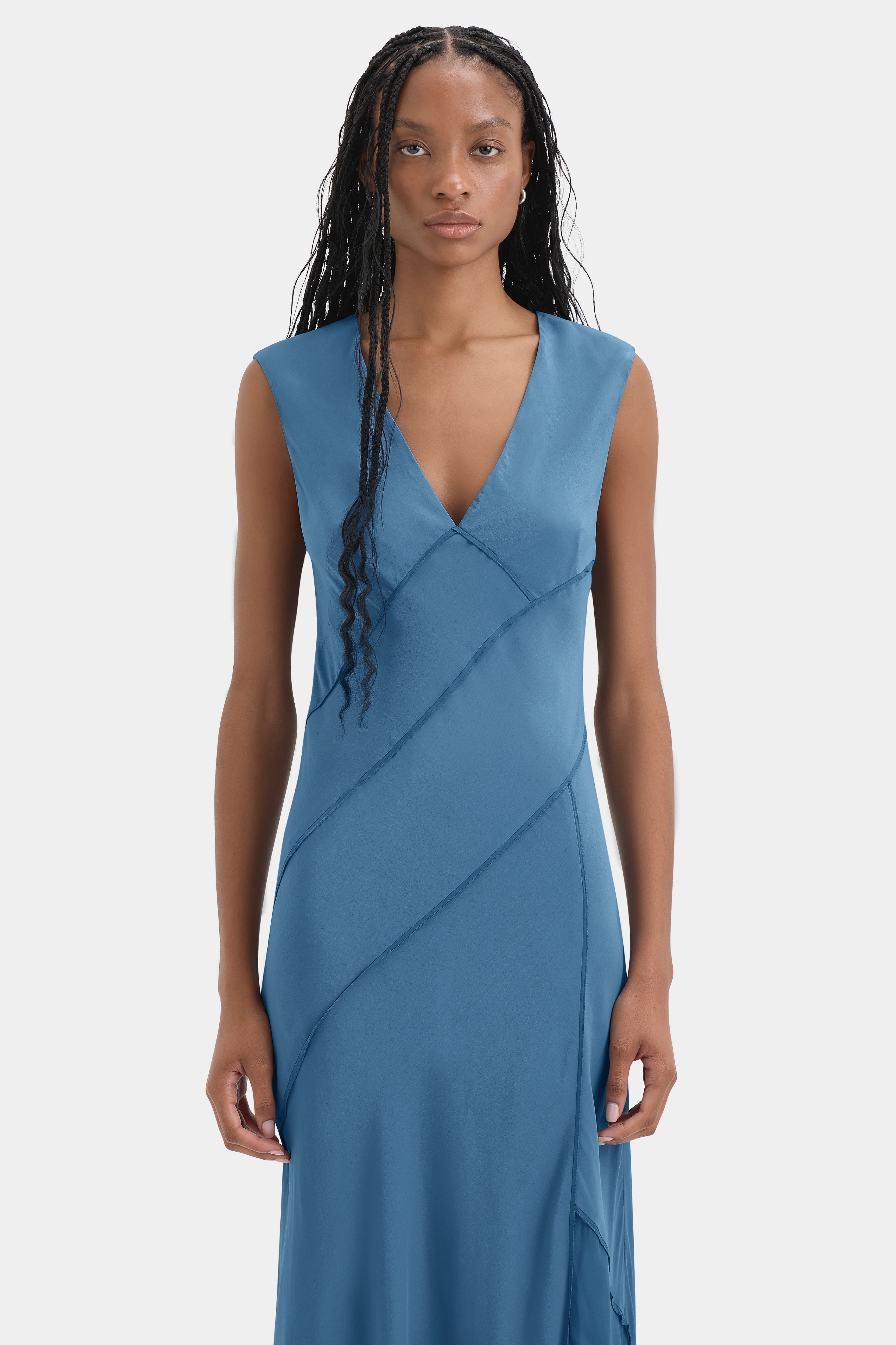 Elin Panelled Gown - Image 4