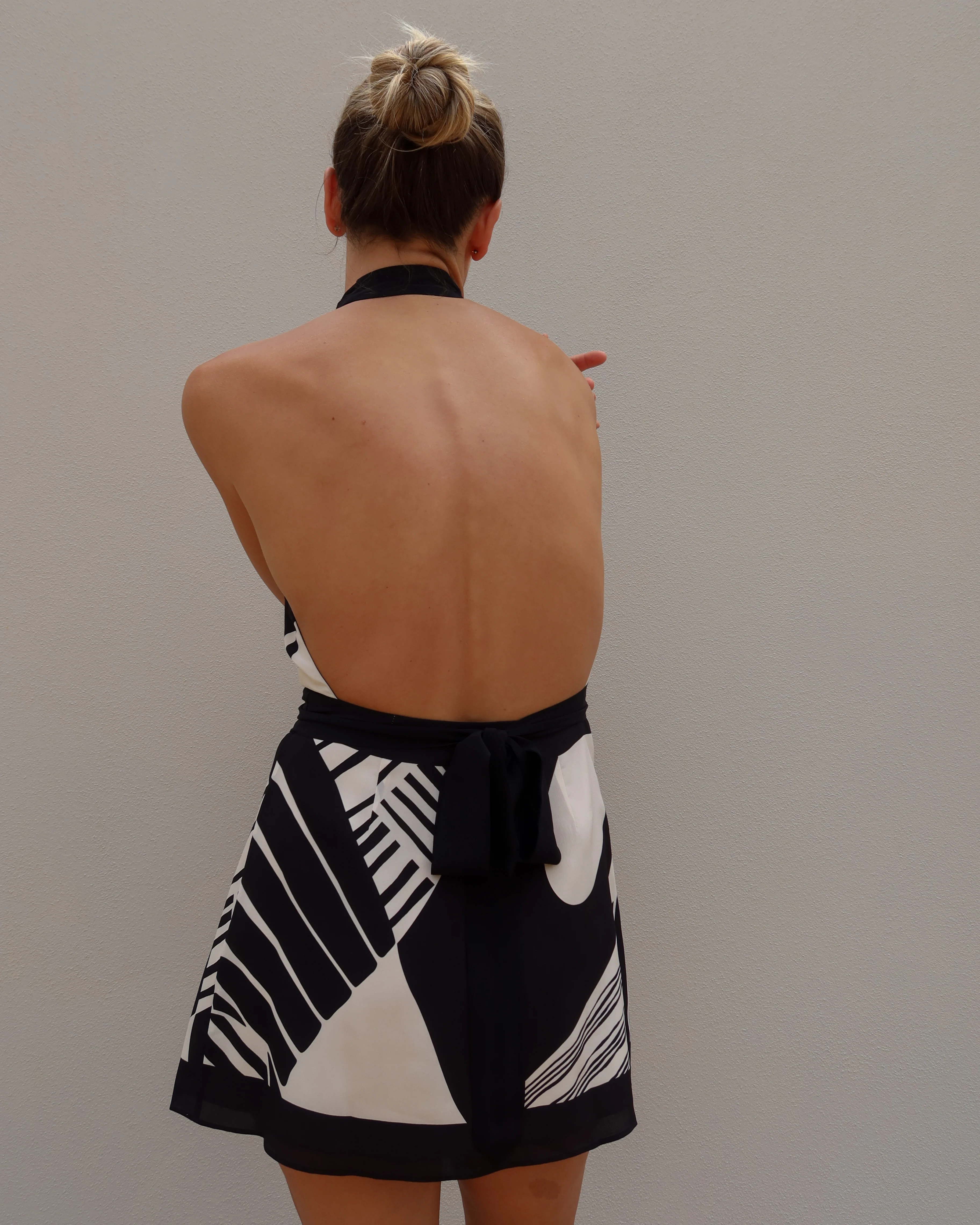 Realisme Wrap Halter Mini Dress - Image 8